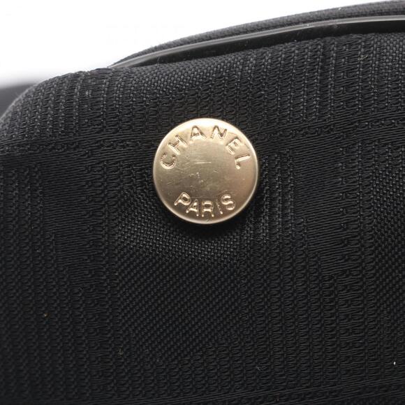 CHANEL Black Leather Tote Bag - Picture 6 of 8